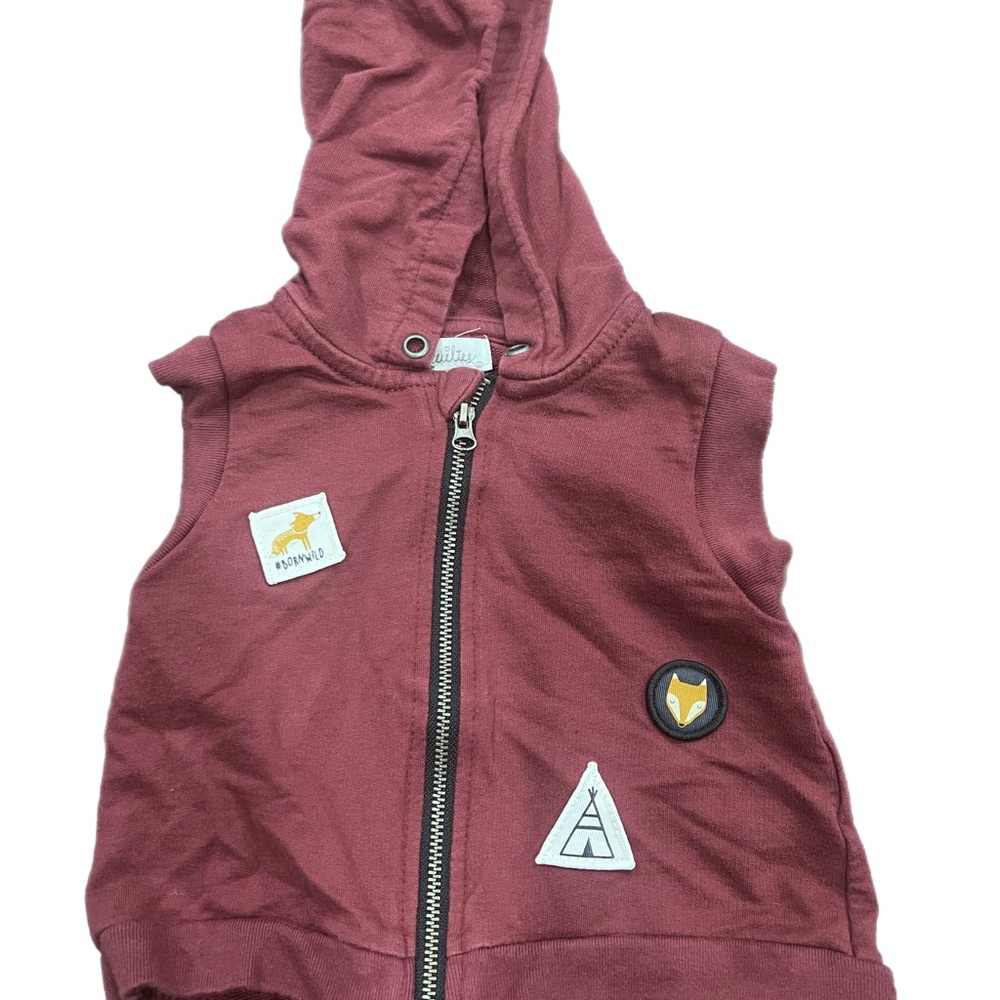 Infant zip up vest size 3/6 months